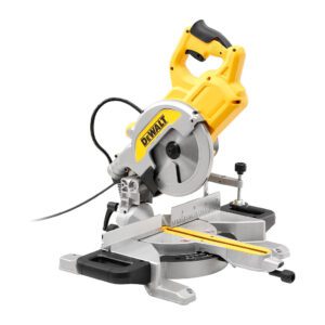 DeWALT DWS777 - Elektrická pokosová píla, 1800W, 216mm, prierez 62mm