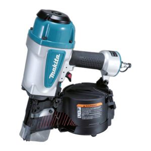 Makita AN902 - STAVEBNÁ PNEUMATICKÁ KLINCOVAČKA
